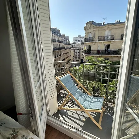 With Balcony Near Eiffel Tower Apartment Paris